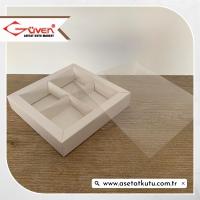 [4 Bölmeli, Duvarlı] 15x15x3 Altı Beyaz Karton Üstü Asetat Kutu