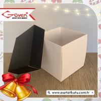 10x10x10 Tabanı Beyaz, Kapağı Siyah Karton Kutu