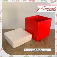 10x10x10 Tabanı Kırmızı, Kapağı Beyaz Karton Kutu