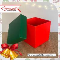 10x10x10 Tabanı Kırmızı, Kapağı Yeşil Karton Kutu