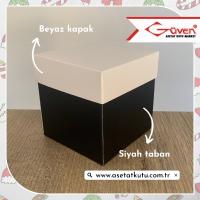 10x10x10 Tabanı Siyah, Kapağı Beyaz Karton Kutu