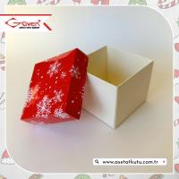 8x8x6.5 Tabanı Krem, Kapağı Kar Taneli Karton Kutu