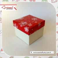 8x8x6.5 Tabanı Krem, Kapağı Kar Taneli Karton Kutu
