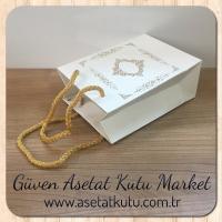 12x17x7 Ölçülü Beyaz Üzerine Gold Saray Desenli Karton Çanta