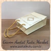 12x17x7 Ölçülü Krem Üzerine Gold Saray Desenli Karton Çanta