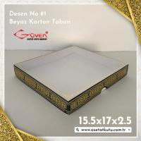 15.5x17x2.5 Altı Beyaz Karton, Üstü Kabe Temalı Asetat Kutu [Desen #1]