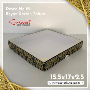 15.5x17x2.5 Altı Beyaz Karton, Üstü Kabe Temalı Asetat Kutu [Desen #2]
