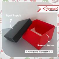15x15x10 Tabanı Kırmızı, Kapağı Siyah Karton Kutu