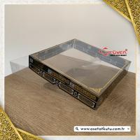 25x25x5 Kabe Yazısı Desenli, Şeffaf Tabanlı Kutu