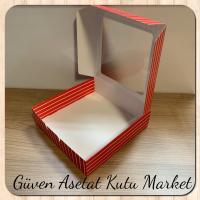 25x25x5 Kırmızı Beyaz Çizgili Pencereli Karton Kutu