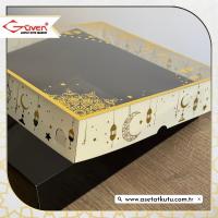 25x25x5 Krem Yaldız Baskılı, Siyah Tabanlı Kutu