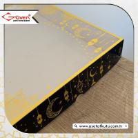 25x25x5 Siyah Yaldız Baskılı, Beyaz Tabanlı Kutu