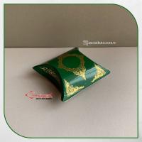 4.5x4.5x1.5 Yeşil Üzeri Gold Saray Desenli Japon Yastığı Kutu