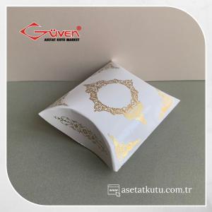 6x6.5x2 Beyaz Üzeri Gold Saray Desenli Japon Yastığı Kutu