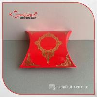 6x6.5x2 Kırmızı Üzeri Gold Saray Desenli Japon Yastığı Kutu