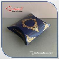 6x6.5x2 Lacivert Üzeri Gold Saray Desenli Japon Yastığı Kutu