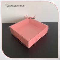 7x7x2.2 Ölçülü Altı Pembe Karton Üstü Asetat Kutu