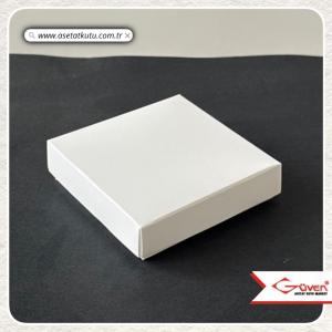 8x8x2 Mat Selefonlu Beyaz Komple Karton Kutu
