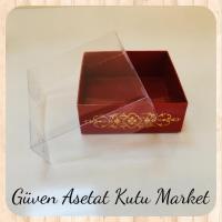 8x8x3 Altı Bordo Üzerine Gold Saray Desenli Karton, Üstü Asetat Kutu