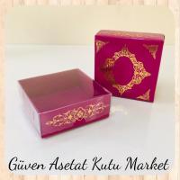8x8x3 Altı Mor Üzerine Gold Saray Desenli Karton, Üstü Asetat Kutu
