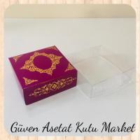 8x8x3 Altı Mor Üzerine Gold Saray Desenli Karton, Üstü Asetat Kutu
