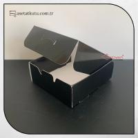 8x8x3 Siyah Pencereli Karton Kutu