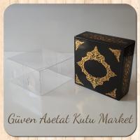 8x8x4 Altı Siyah Üzerine Gold Saray Desenli Karton, Üstü Asetat Kutu