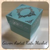 8x8x6.5 Mavi Üzerine Gümüş Saray Desenli Komple Karton Kutu