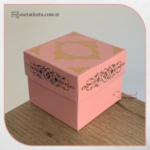 8x8x6.5 Pembe Üzeri Gold Saray Desenli Komple Karton Kutu