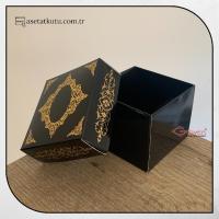 8x8x6.5 Siyah Üzeri Gold Saray Desenli Komple Karton Kutu