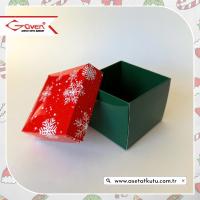 8x8x6.5 Tabanı Yeşil, Kapağı Kar Taneli Karton Kutu