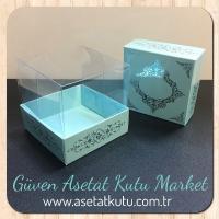 8x8x8 Altı Mavi Üzerine Gümüş Saray Desenli Karton, Üstü Asetat Kutu