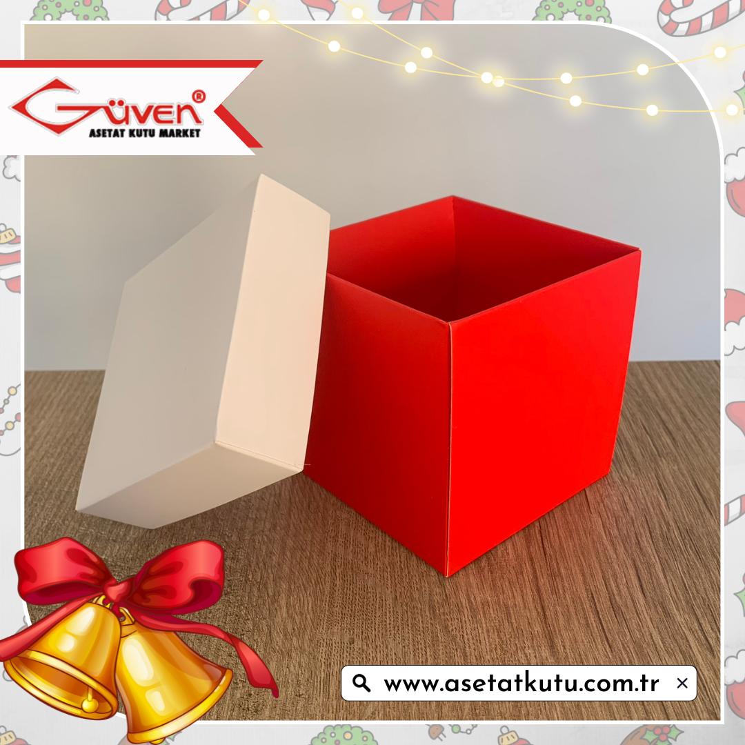 10x10x10 Tabanı Kırmızı, Kapağı Beyaz Karton Kutu